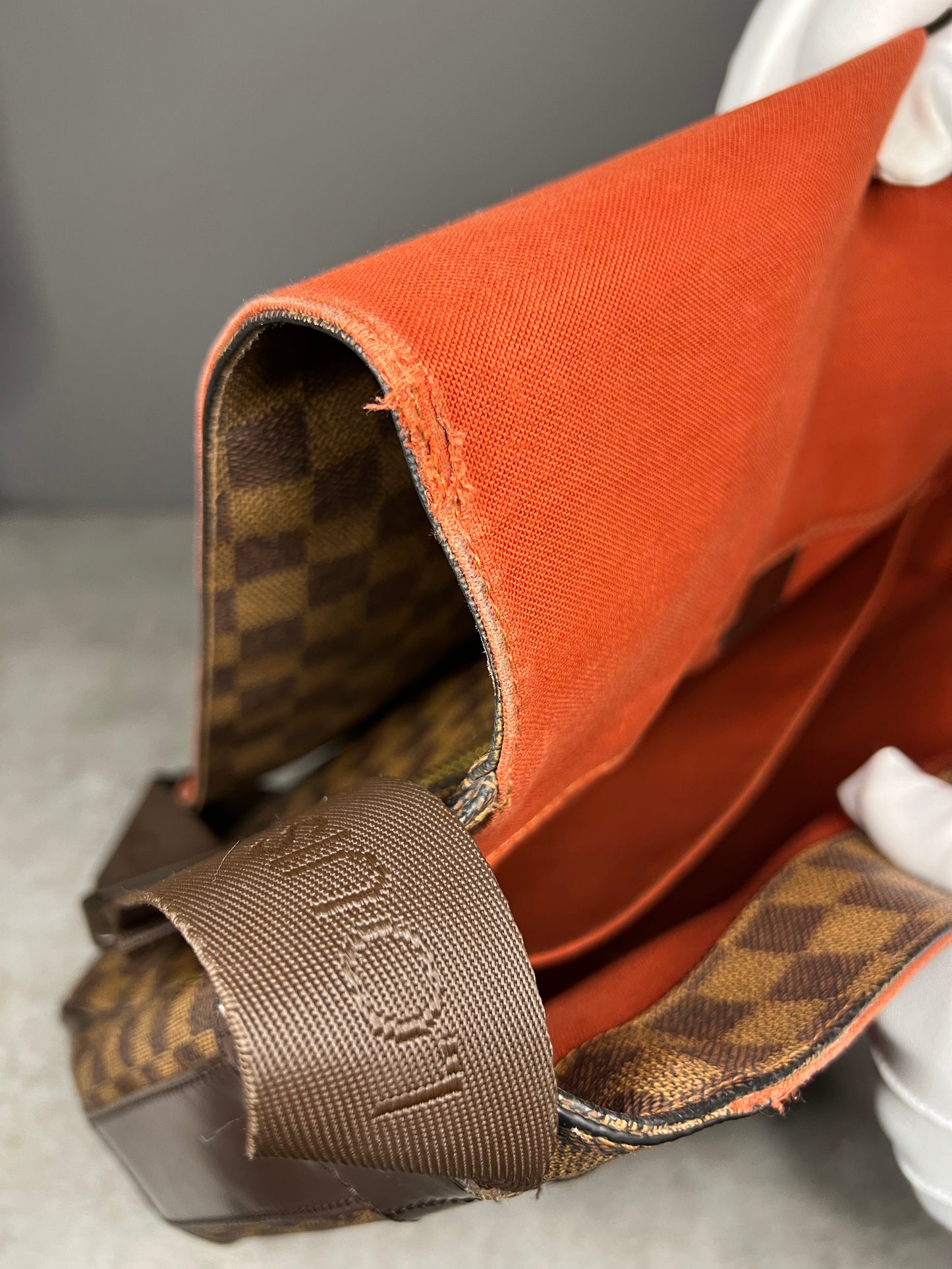 Louis Vuitton Damier Ebene Bastille Messenger