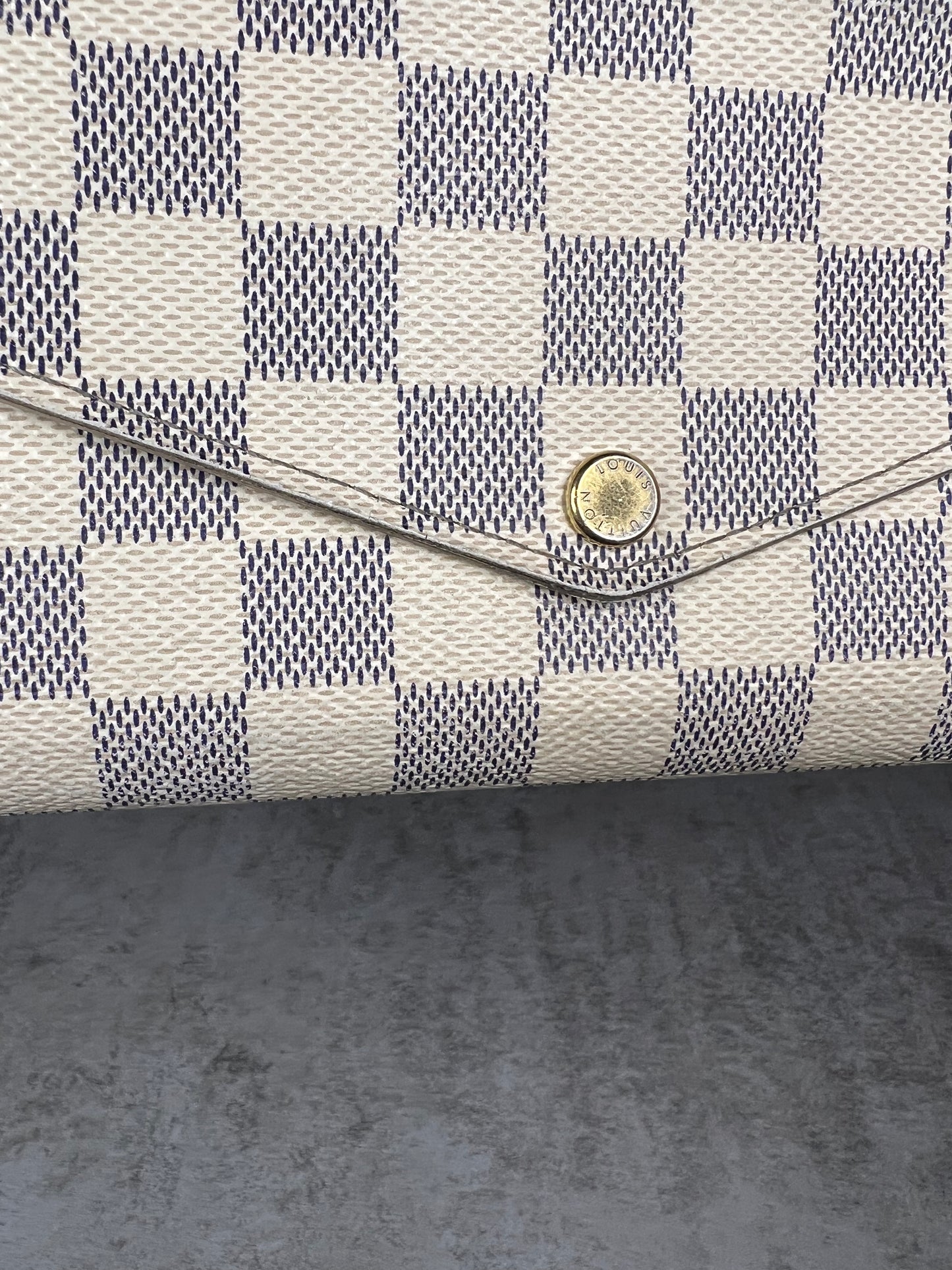 Louis Vuitton Damier Azur Sarah Wallet