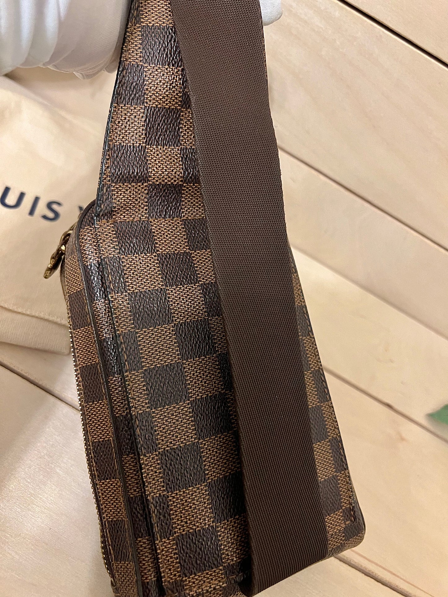 Louis Vuitton Geronimos Damier Ebene