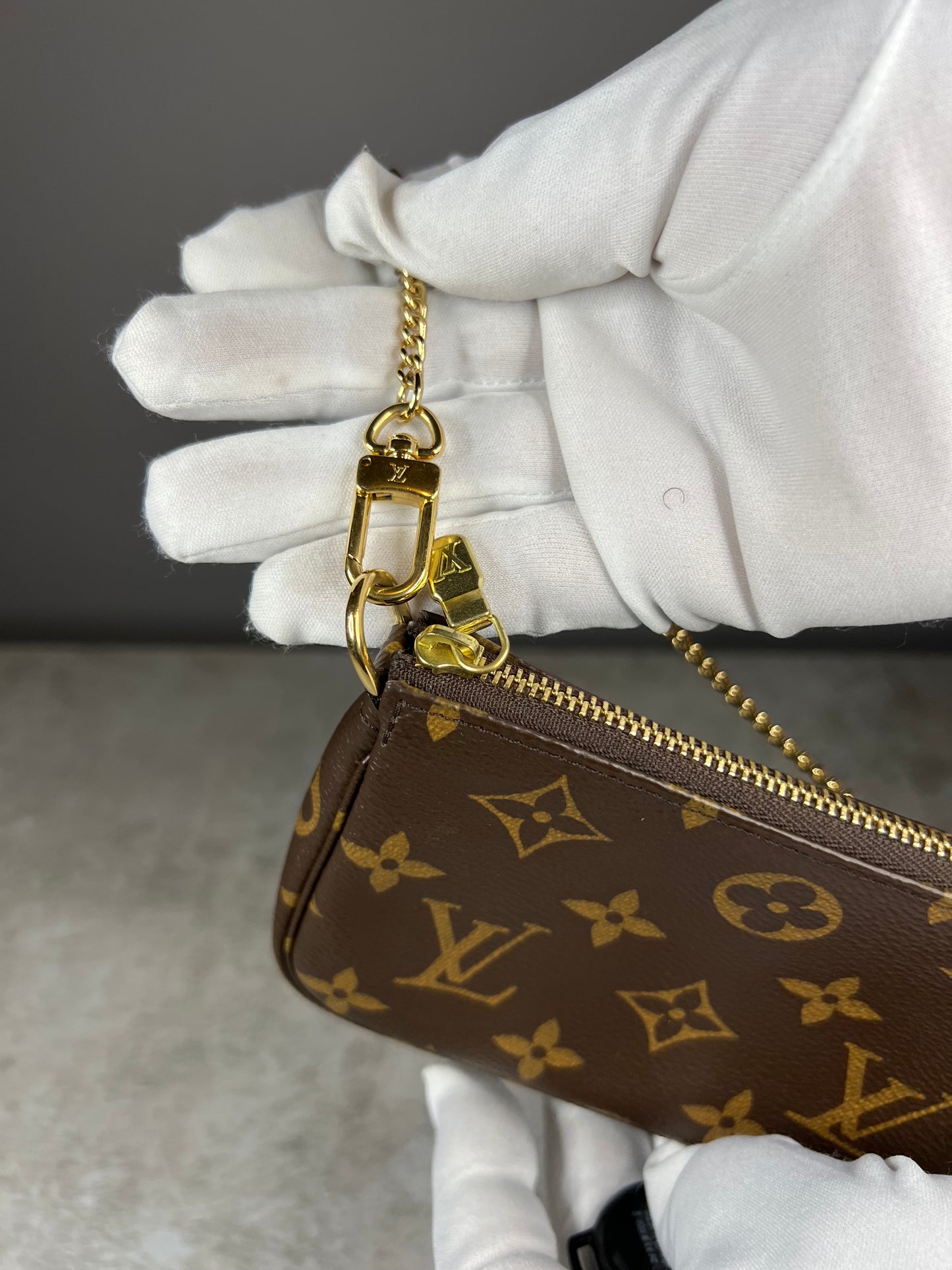 Louis Vuitton Mini Pochette Accessoires Monogram